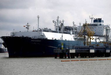 Independence gemisi, Litvanya 'nın Klaipeda limanında bulunan bir doğal gaz terminalidir.
