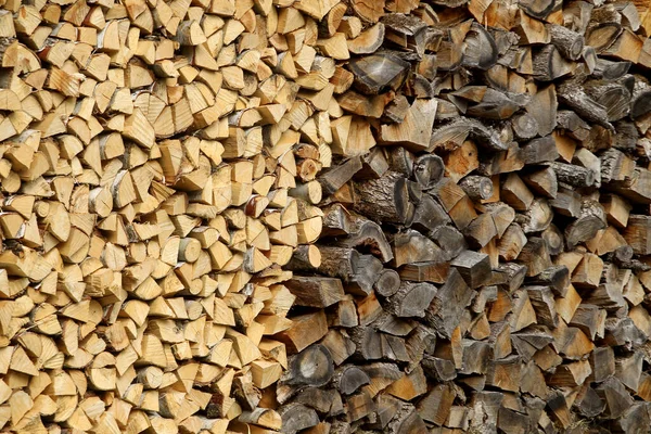 Een Stapel Brandhout Bereiding Van Brandhout Voor Winter Een Oude — Stockfoto