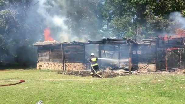 Fuego Edificio Granja Llamas Distrito Kedainiai 2017 — Vídeos de Stock