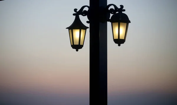 Starożytna Lampa Uliczna Ulicy Zachodzie Słońca Grecja Wyspa Kos — Zdjęcie stockowe
