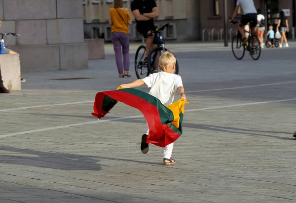 Child Carries Fluttering Tricolor Lithuanian Flag Outdoors Kaunas Lithuania — Stock Photo, Image