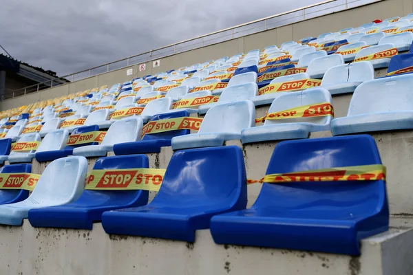 Polityka Dystansowania Społecznego Stosowana Siedzeniach Stadionu Covid Litwa Kedainiai — Zdjęcie stockowe