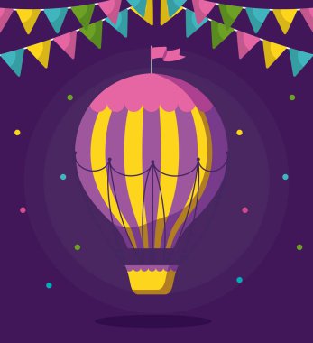 çelenk ile uçan sıcak hava balonu