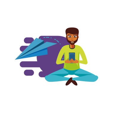 Smartphone ve uçak kağıt ile oturan adam