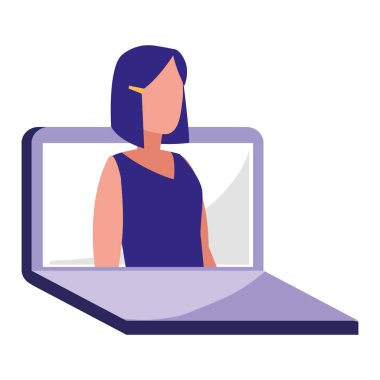 Laptop içinde oturan genç kadın