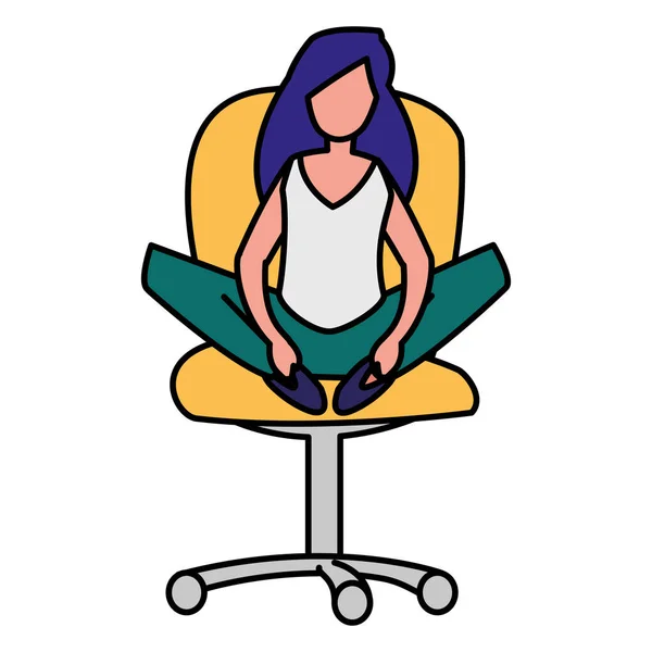 Junge Frau sitzt im Sessel — Stockvektor