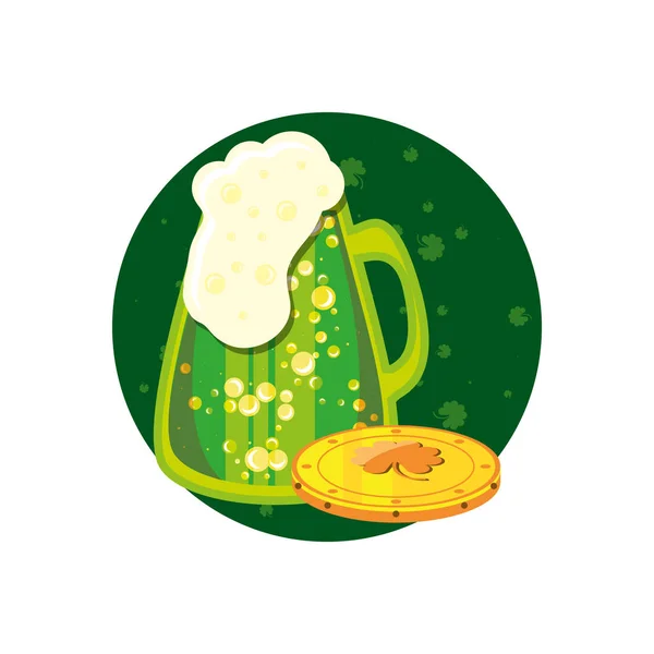 Beer in jar and coin with clover — Stock Vector