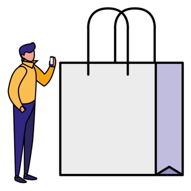 Genç adam akıllı telefon alışveriş çantası ile kullanma