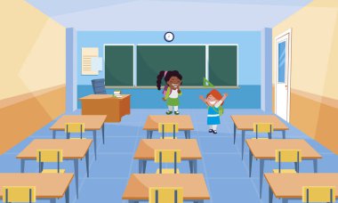 sınıfta mutlu küçük okul Interracial kızlar