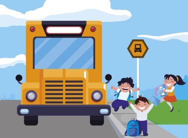 mutlu küçük okul çocukları otobüs durağı