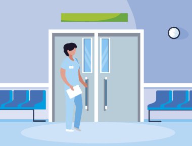 asansör kapısında kadın ilaç işçisi