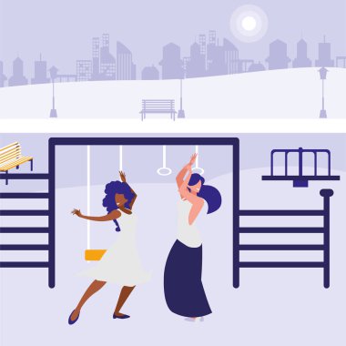 Parkta dans eden ırklar arası genç kızlar.