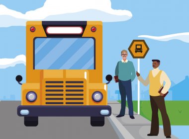 otobüs durağında öğretmen çift