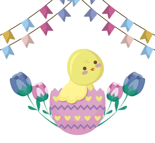 Cute chicken of easter in egg with garlands and flowers — Stock Vector