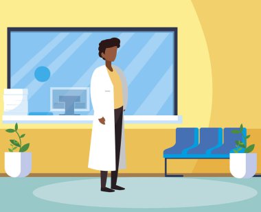 klinik resepsiyonda afro erkek tıp işçisi