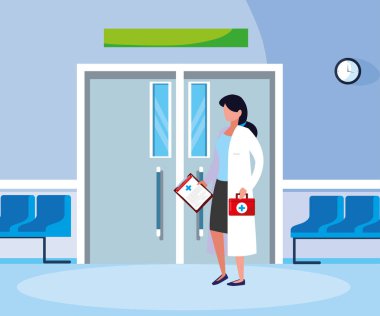 ameliyathane girişinde kadın ilaç işçisi