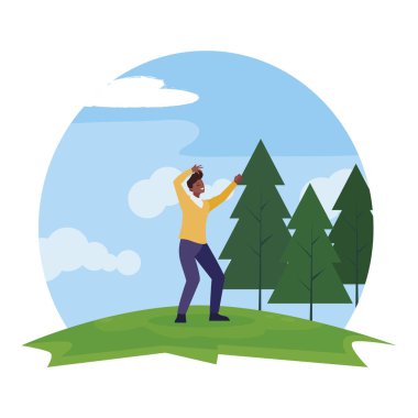 kampta kutlayan afro genç adam