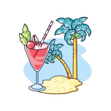 plajda lezzetli taze kokteyl bardağı