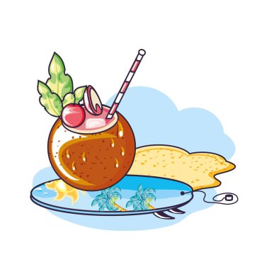 kokteyl hindistan cevizi ile plajda sörf spor