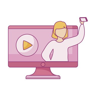 Kadın monitörde akıllı telefonla selfie çekiyor.