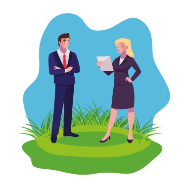 çim üzerinde zarif iş çift