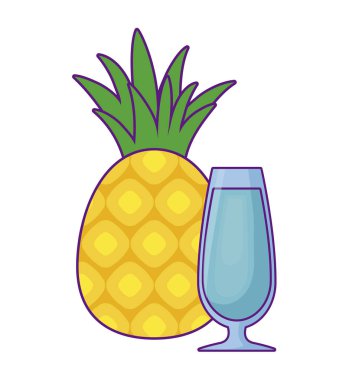 meyve suyu bardağı ile taze ananas meyve