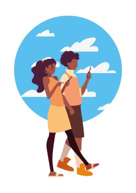 Erkek ve kadın smartphone kullanarak