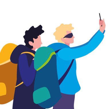 sırt çantası ve akıllı telefon ile gezginler erkekler