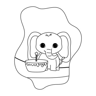 pasta doğum günü ile sevimli fil hayvan