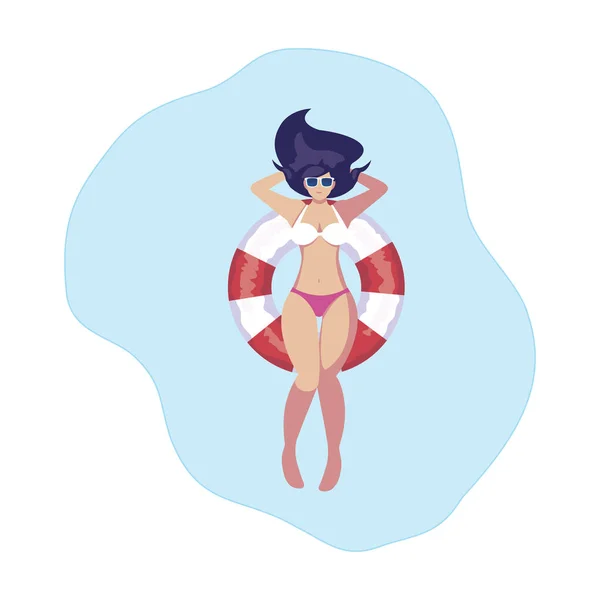 Mujer con traje de baño y salvavidas flotando en el agua — Vector de stock