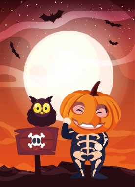 cadılar bayramı sahnesinde ölü bir kafatası kılığında çocuk