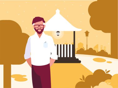 Şehirde yürüyen bir adam.