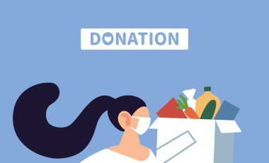 Bağış yapmak için maske takan bir kadın.