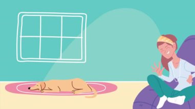 Tele-iş işinde genç bir kadın oturma odasında köpek maskotuyla dizüstü bilgisayar kullanıyor.