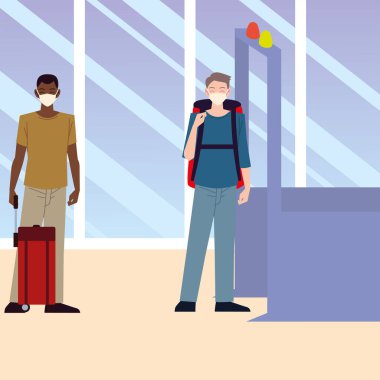 Havaalanı yeni normal, insanlar yüz maskesi takıyor ve mesafeyi koruyorlar.