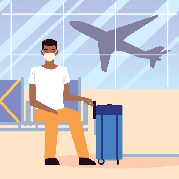 Aeropuerto nuevo hombre normal, afroamericano con máscara y maleta sentado esperando — Vector de stock
