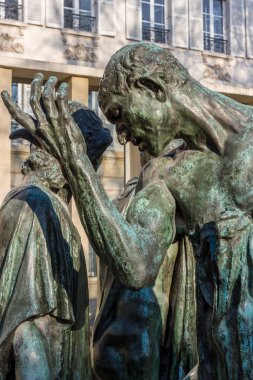 Paris, Fransa - 20 Ocak 2017: Les burjuva de Calais heykel Rodin tarafından