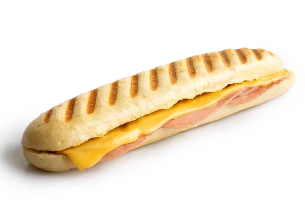 Kaas en ham geroosterd panini. geïsoleerd op wit. — Stockfoto