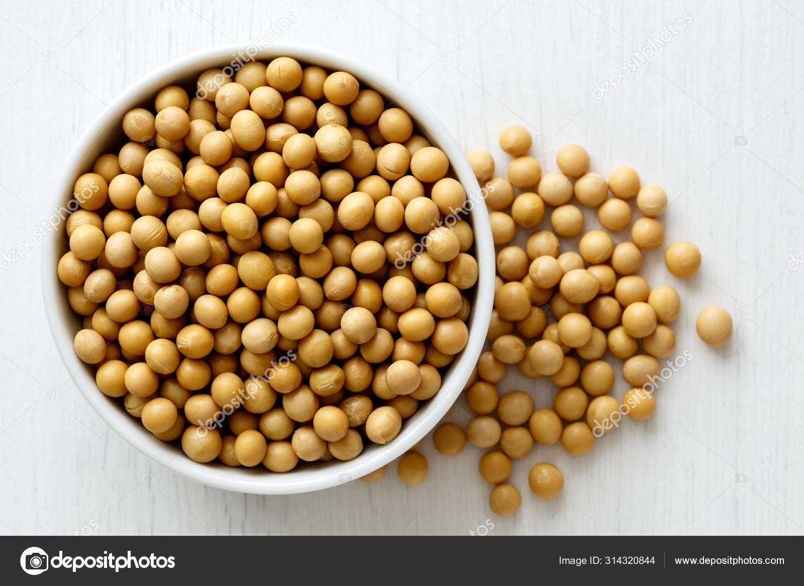 Dry soya beans — Stock Photo © movingmoment 314320844