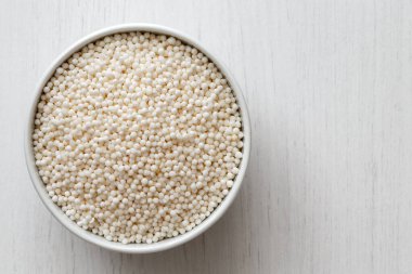 Kuru tapyoka incileri.