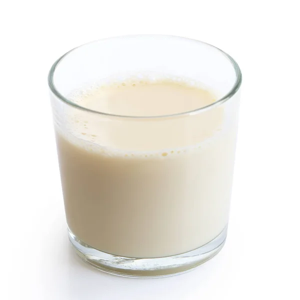 Vaso de leche de soja con espuma aislada sobre blanco . —  Fotos de Stock