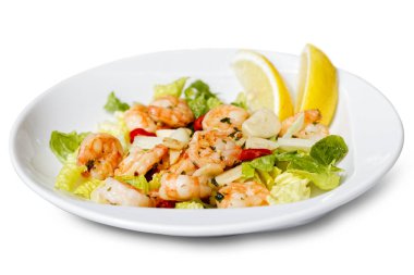 Romaine marullu kaplan karidesleri ve biberli yalıtılmış kırmızı biber. 