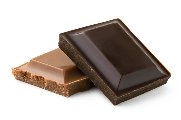 Plein van pure chocolade rustend op een vierkant van melkchocolade i — Stockfoto
