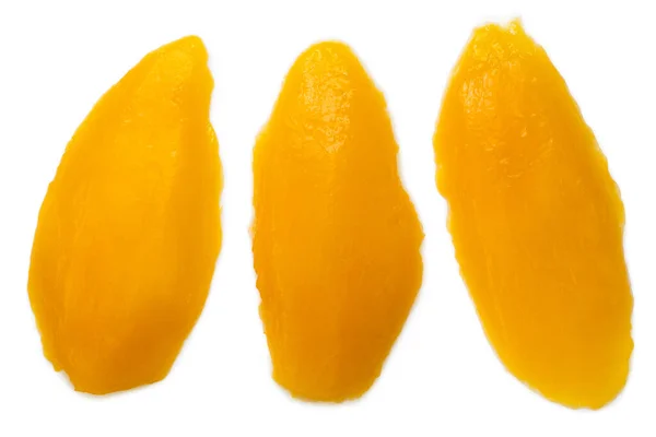 Tre Separerade Mangoskivor Isolerade Vitt Ovanifrån — Stockfoto