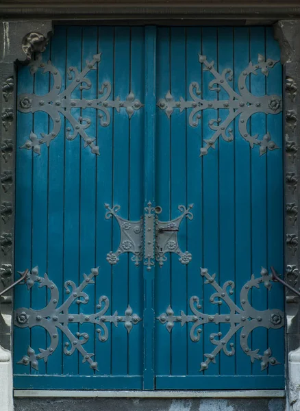 Een Blauwe Houten Poort Aken Duitsland — Stockfoto