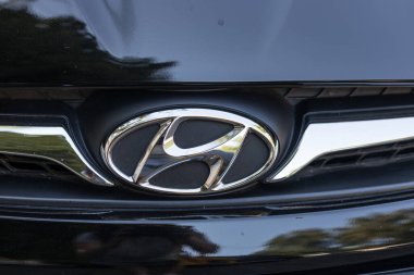 Odessa, Ukrayna - 4 Ağustos 2020: HYUNDAI Creta markasının logosu. Hyundai Güney Kore otomotiv üreticisi..