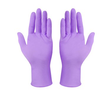 Tıbbi nitril eldivenler. Beyaz arka planda elleri olan iki mor cerrahi eldiven. Lastik eldiven üretimi, insan eli lateks eldiven giyiyor. Doktor ya da hemşire koruyucu eldiven takıyor.
