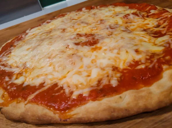 Beste Margarita Pizza — Stockfoto