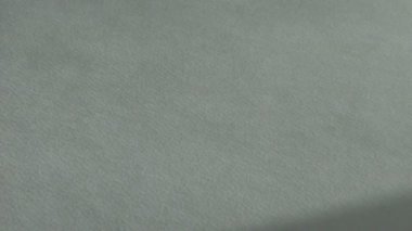 kahverengi renk mum mum boya. pastel boya. çocukların yaratıcılık sanatçı aracı