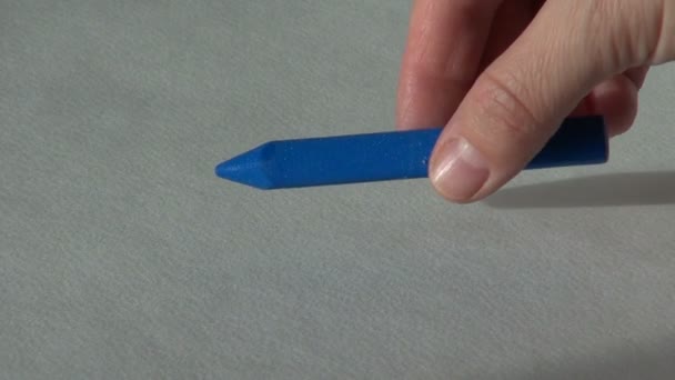 Blue color wax crayon pastel paint artist tool — Stock Video